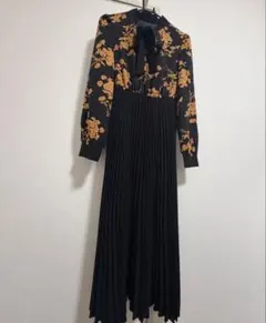 【No108】SHEIN ボウタイ花柄プリーツワンピース