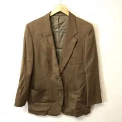 Item thumbnail for item d0acc2a3-e184-4580-b830-7b463b78606a