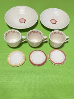 ミスド皿　蓋付きマグカップセット売りのサムネイル