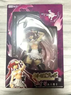 クィーンズブレイド アイリ デスクトップ フィギュア