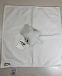 DKNY JEANS ホワイトタオル 星型　ぬいぐるみ　付き