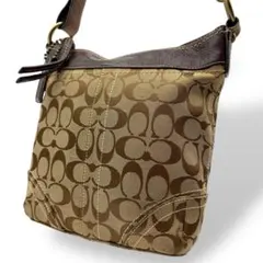 コーチ ショルダーバッグ 斜め掛け キャンバス レザー ブラウン シグネチャー