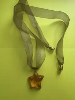 バカラ　星型クリスタル　ネックレス