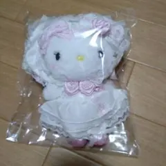 最終お値下げ（新品未開封）キティキーホルダー