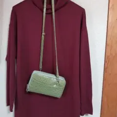 オリーブグリーン ☆長財布仕様ショルダーバッグ☆中古
