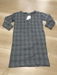 新品！ナチュラルビューティーベーシック！チェック柄長袖ワンピース　レディースM