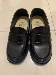 ハルタのローファー18cm