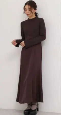 【美品】　ナチュラルビューティーベイシック　ドッキングドットワンピース