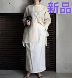 LOHEN スクエアネックブラウス White - メルカリ