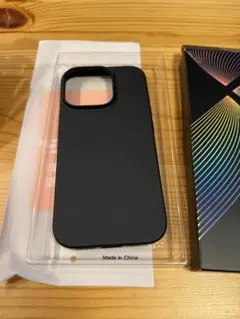 TORRAS iPhone 16 Pro用 ケース 薄型