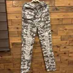 迷彩柄 レオパード柄 ダメージ加工 パンツ