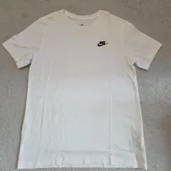 美品。Nike The Nike Tee M ホワイト Tシャツ　Mサイズ