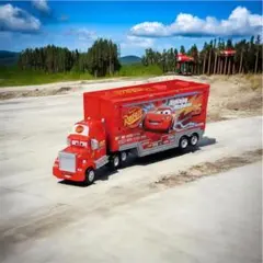 トミカ ライトニング・マックイーン トレーラー