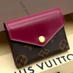 【新品近い】ルイヴィトン モノグラム ポルトフォイユ ゾエ フューシャ 折り財布