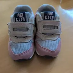 New Balance 996 キッズスニーカー グレー/ピンク