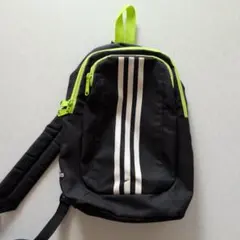 adidas ボディバッグ ブラック/ライム 3本ライン