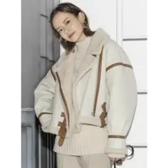 MURUA ベルトフェイクムートンブルゾン ショート丈 ベージュM