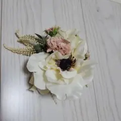 コサージュ