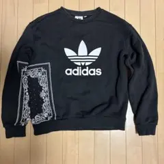 adidas バンダナ柄 トレーナー 黒