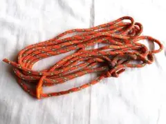 タープ テント ロープ 自在金具 ガイロープ 張綱 ひも キャンプ アウトドアのサムネイル