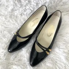 【未使用級】銀座ヨシノヤ　ブラックエナメルヒールパンプス23cm