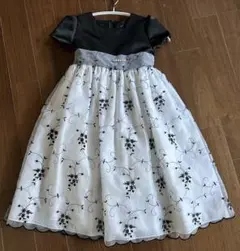 【☆美品☆】sweet kids刺繍花柄☆リボン付きフォーマルワンピース120