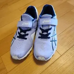 asics スニーカー 22.5cm