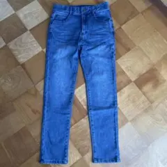 Item thumbnail for item 8a61776f-e40e-459e-91f8-da2d8ee0ab21