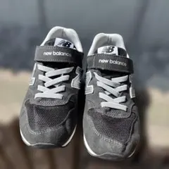New Balance 996 キッズスニーカー　ブラック　21