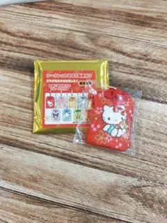 サンリオ　シークレットお守り風根付け　ハローキティ