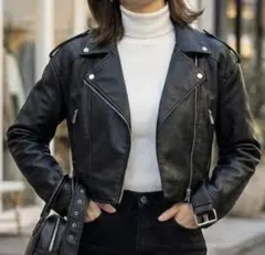 【超美品】 ZARAフェイクレザークロップドライダースジャケット 黒 L