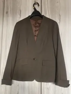 茶色ブラウン ノーカラー美仕立てジャケット 1つボタン