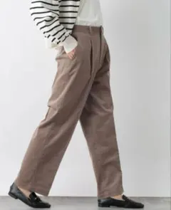 ウツクシルエットコーデュロイワイドパンツ　モカ　ブラウン　グレージュ　M