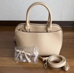 ハンドバッグ　ショルダーバック　2way リボンチャーム付き