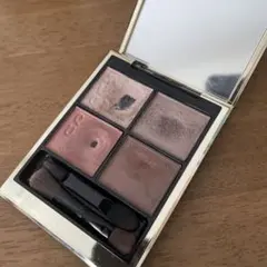 Item thumbnail for item e5bd35ab-4b7c-4cbc-a57f-429680130e14