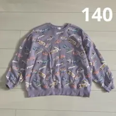 b.ROOMビールーム☆ディズニー総柄オーバートレーナー140