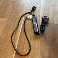Lenovo ACアダプター