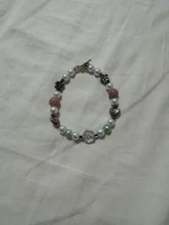 Item thumbnail for item 9777513d-7d8c-4a20-8b6d-af9104f9bf0b