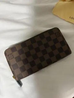 Louis Vuitton ダミエ ジッピーウォレット 長財布 - メルカリ