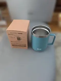 ユニクロ記念品　ステンレス マグカップ 青 350ml 取扱説明書付き
