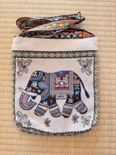 象柄 エスニック ショルダーバッグ 22cm*22cm