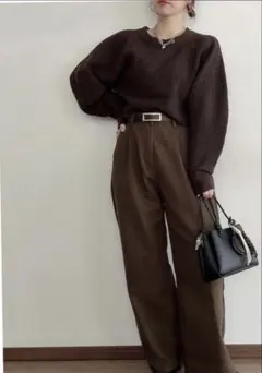 新品未使用タグ付き　しまむら　megmi コラボ　パンツ　カーブパンツ　ブラウン