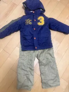 スノーウェア 上下セット　キッズ　男の子　100cmから110cm