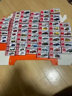トミカ47台、ポケットトミカ17台計64台セット3点のみ開封他未開封！