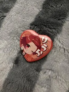 いれいす　りうら　缶バッジ　ハート