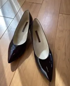 ヨシト　ダークレッド ポインテッドトゥパンプス