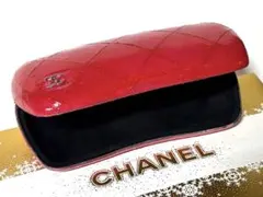 CHANEL シャネル ☆ メガネケース チェリーレッド ☆ レアカラーのサムネイル