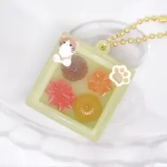 No.217 猫ちゃんの和菓子キーホルダー