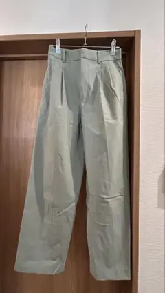 UNIQLO ワイドパンツ ライトグリーン 64-68cm