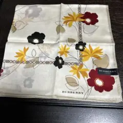 新品未使用 BURBERRY バーバリー 大判花柄 ハンカチ